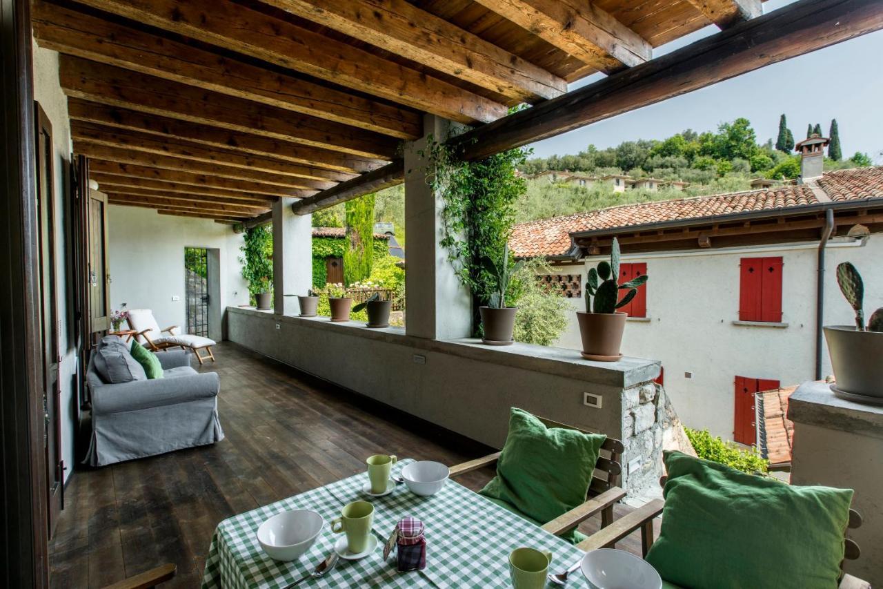 La Loggia - Vista Lago E Terrazza Gardone Riviera Exterior foto